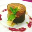 Culan de chocolate picante,coulis de frutillas del bosque y cristal de pimienta rosa
