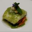 Merluza en salsa verde,langostinos tigres con aceite de nueces y verduritas de temporada con tahini.