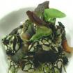 Percebes,aceite de oliva y laurel
