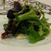 Ensalada de vegetales y requeson