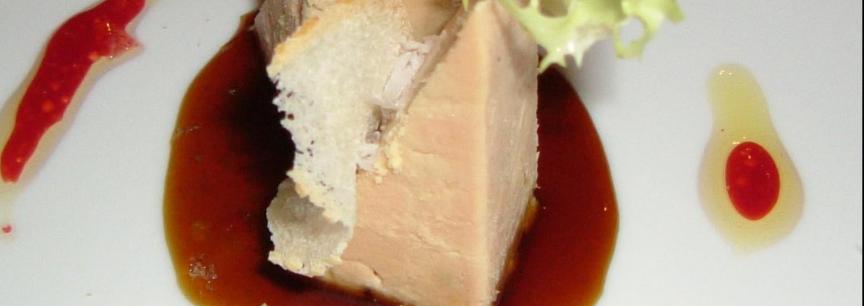 Foie de pato,caramelo de modena,vinagreta de citricos